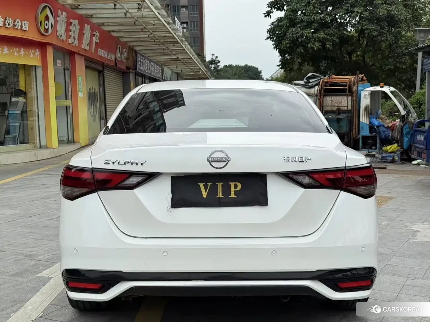 Nissan Sylphy 2024 Белый из Китая, фото 4
