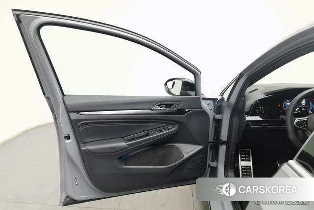 Volkswagen Golf id 4275204 из Китая 18