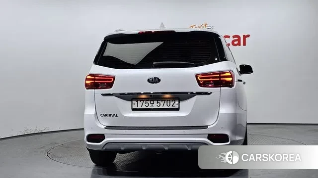 Kia The New Carnival id 3029428 из Кореи 14