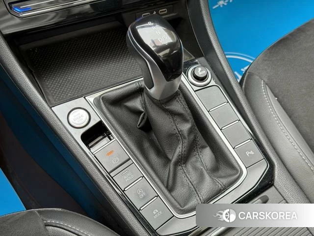 Volkswagen Sagitar id 4261084 из Китая 22