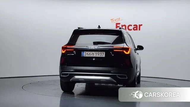 Kia Seltos id 3545975 из Кореи 14