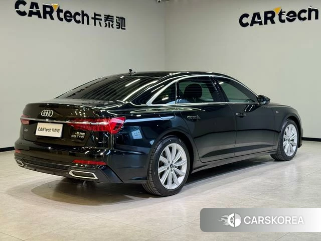 Audi A6L id 3896017 из Китая 23