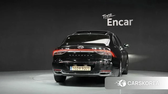 Hyundai The New Grandeur IG id 4631537 из Кореи 14