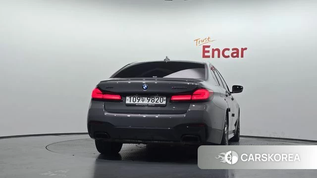 BMW 5 Series (G30) id 4793724 из Кореи 27