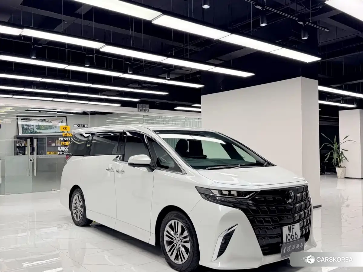 Toyota Alphard 2025 Белый из Китая, фото 4