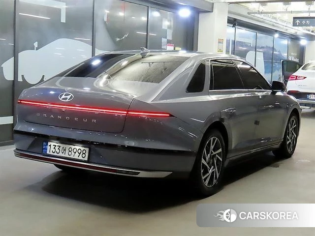 Hyundai Grandeur Hybrid (GN7) id 4691952 из Кореи 14