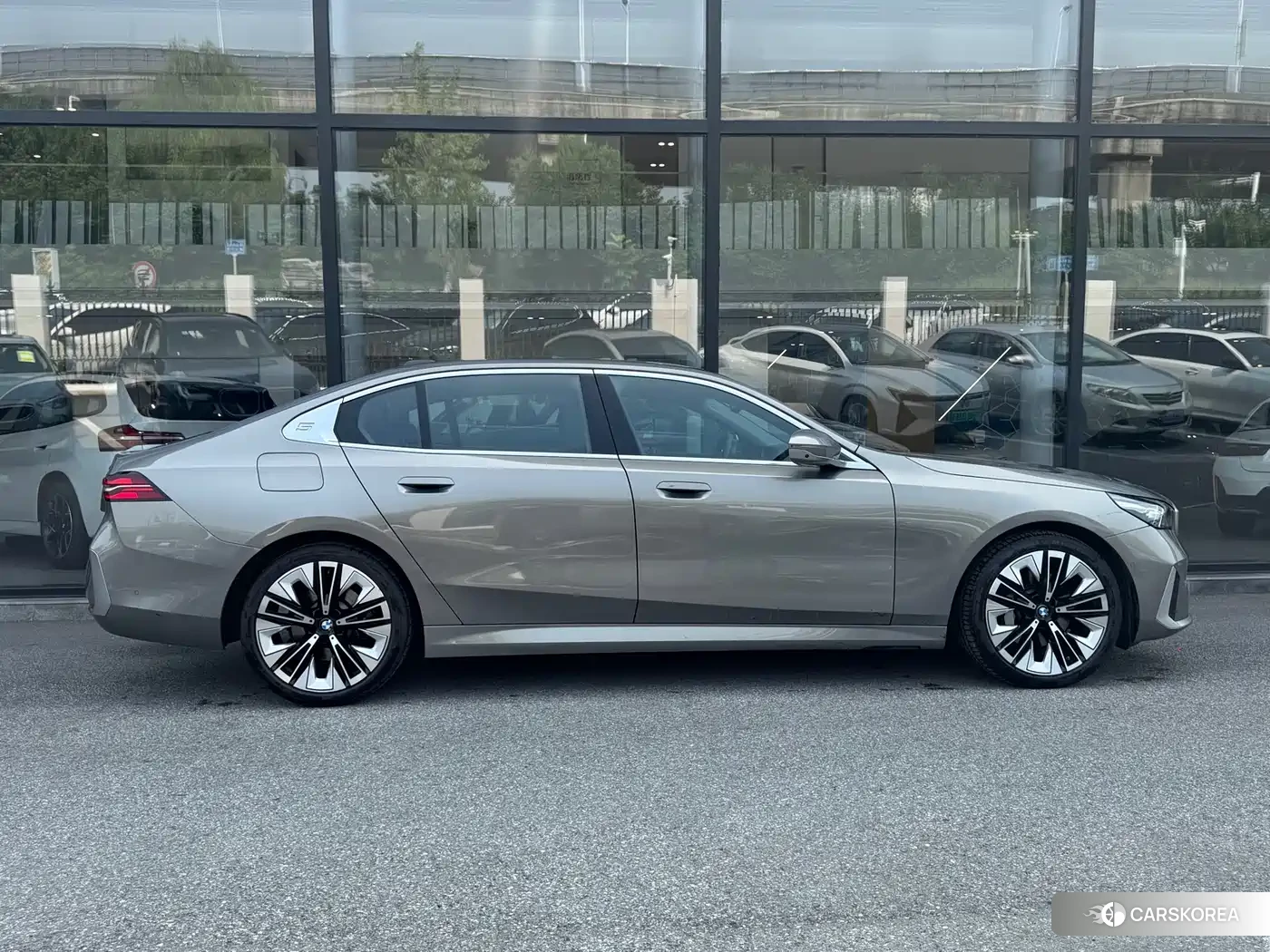 BMW 5 series id 4514332 из Китая 9