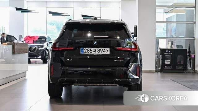 BMW X1 (U11) id 4441511 из Кореи 11