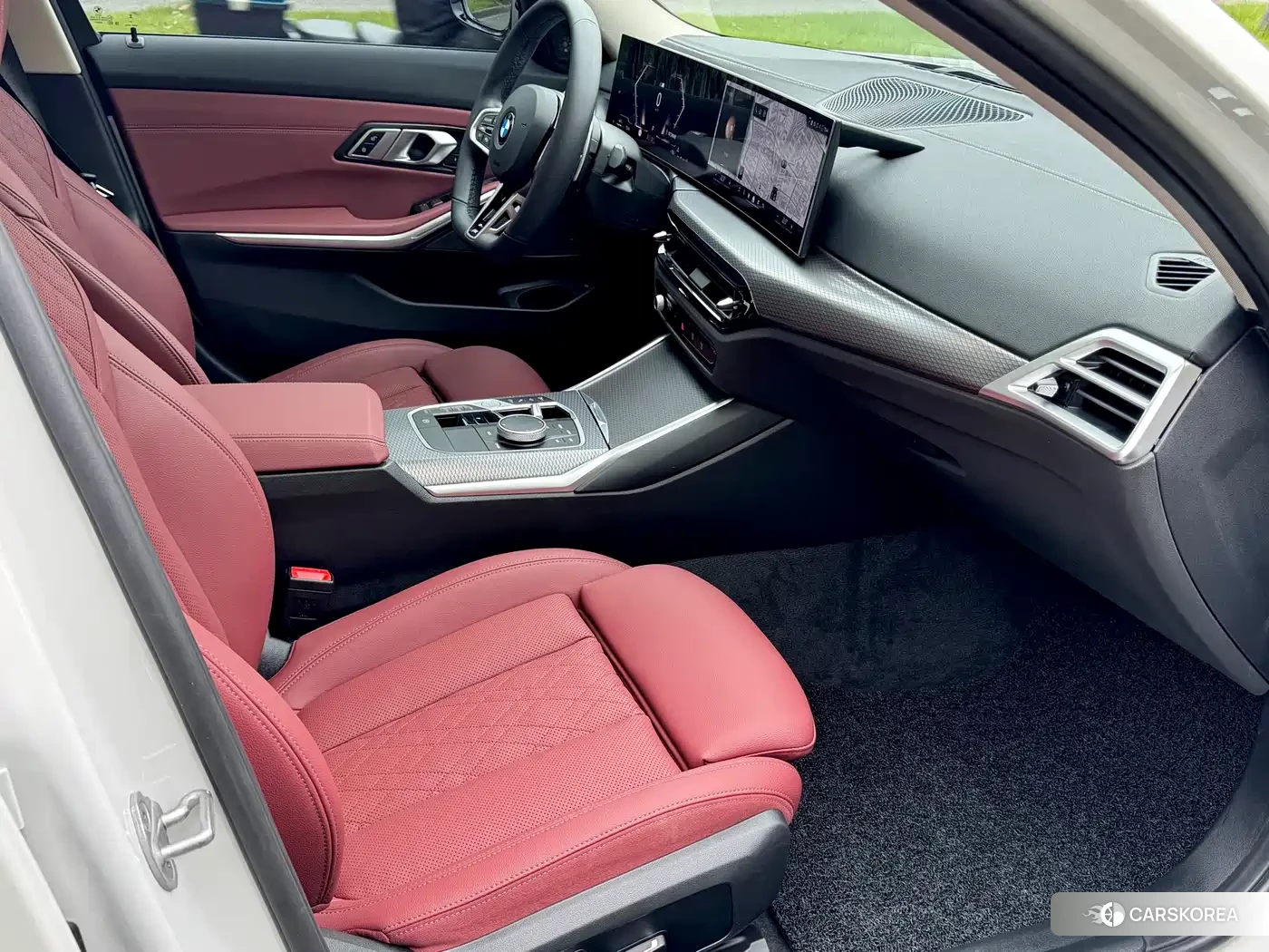 BMW 3 series 2024 Белый из Китая, фото 5