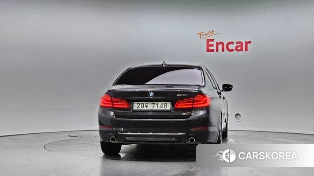 BMW 5 Series (G30) id 3867265 из Кореи 14