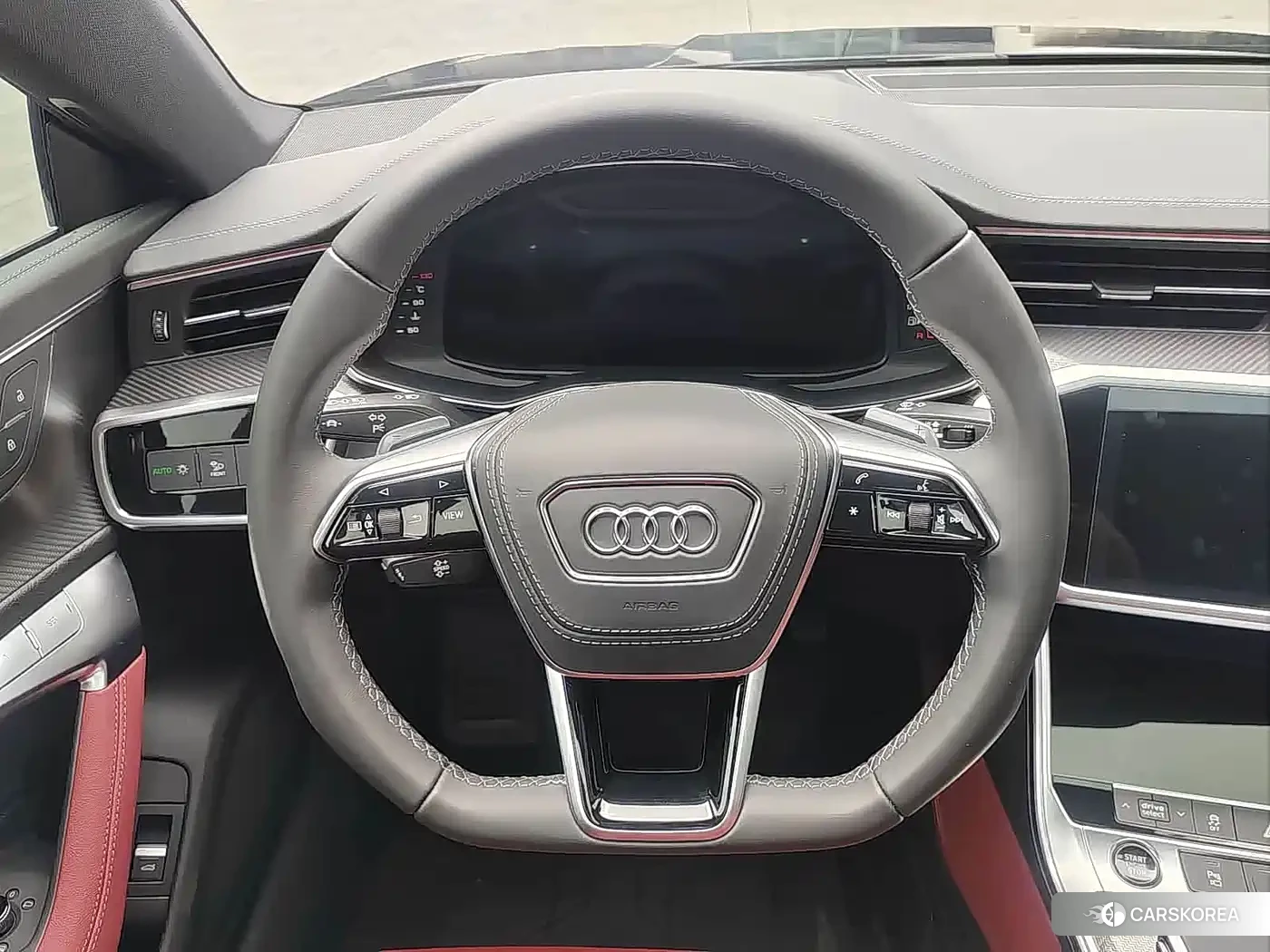 Audi A7L id 4583911 из Китая 13