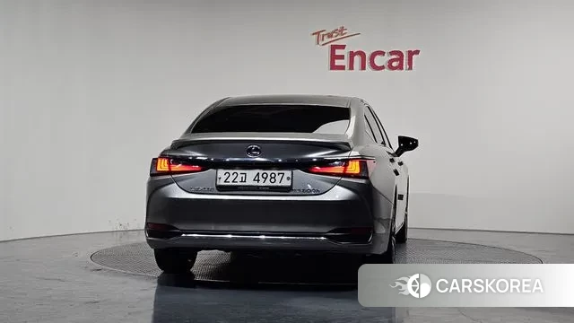 Lexus ES300h 7th generation id 3622471 из Кореи 14