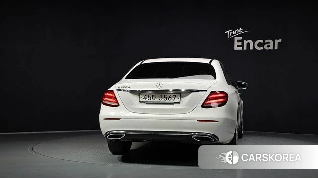 Mercedes-Benz E-Class W213 id 4781188 из Кореи 28
