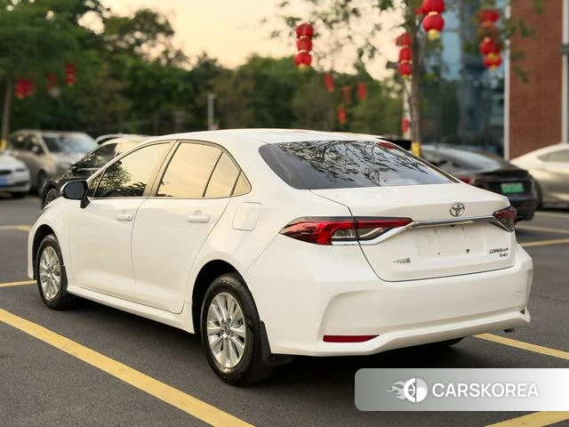 Toyota Corolla id 4298502 из Китая 16