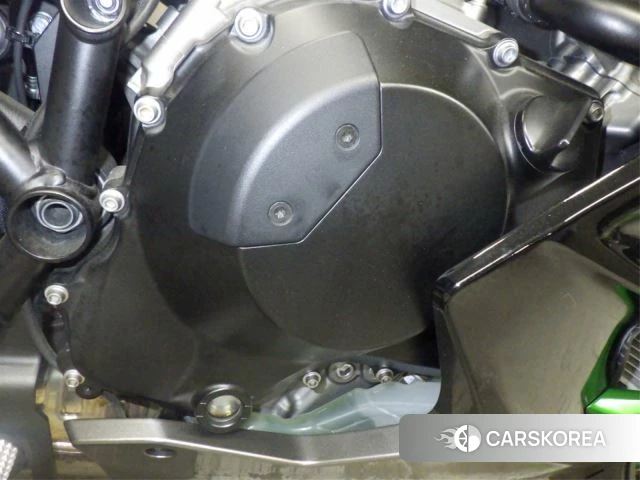 Engine photo