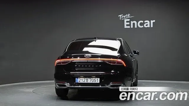 Hyundai The New Grandeur IG id 2945528 из Кореи 14