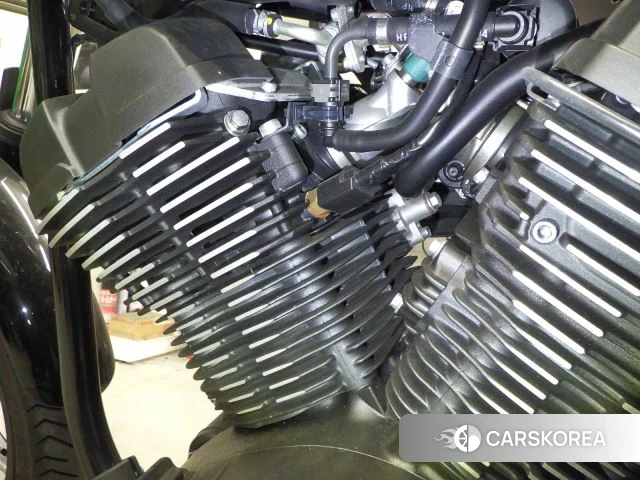 Engine photo