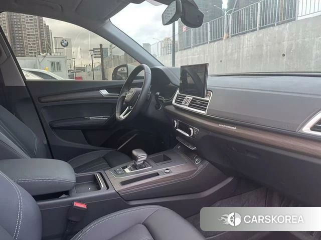 Audi Q5L id 4274457 из Китая 13