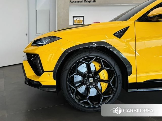 Lamborghini Urus 2024 Желтый из Кореи, фото 4