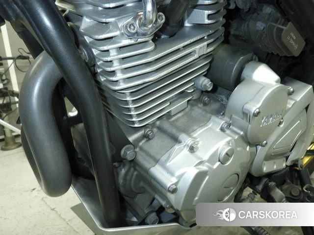 Engine photo