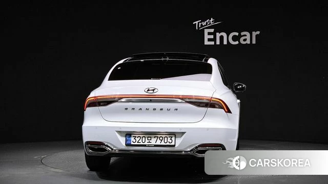 Hyundai The New Grandeur IG Hybrid id 4316203 из Кореи 27