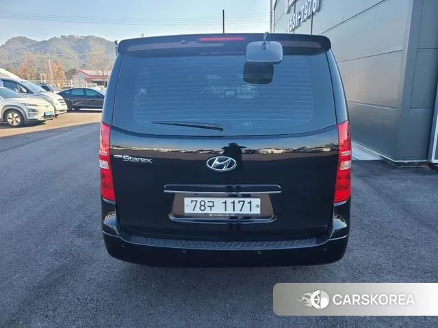Hyundai The New Grand Starex id 3434699 из Кореи 14