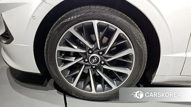 Hyundai Sonata (DN8) id 3746530 из Кореи 14