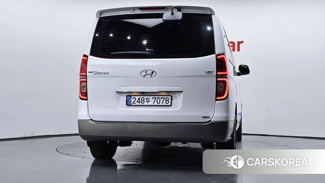 Hyundai The New Grand Starex id 4446515 из Кореи 26