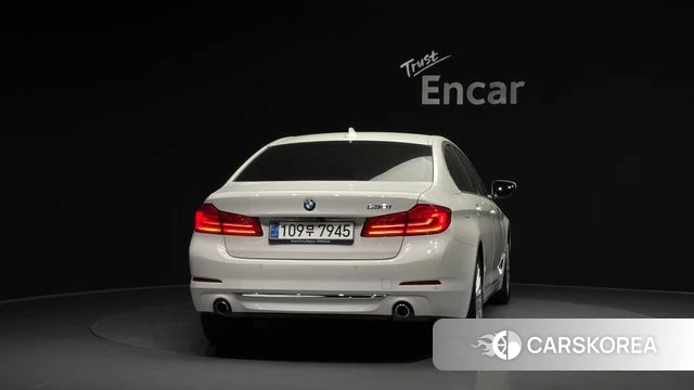 BMW 5 Series (G30) id 4482445 из Кореи 27