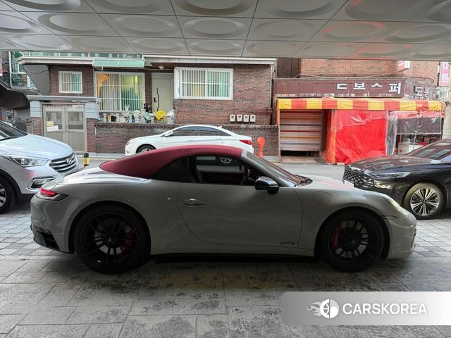 Porsche 911(992) id 4636565 из Кореи 7