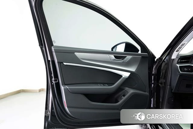 Audi A6L id 4301004 из Китая 21