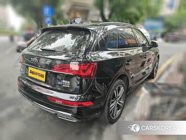 Audi Q5L 2022 Черный из Китая, фото 4