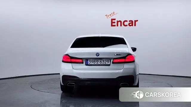 BMW 5 Series (G30) id 3498040 из Кореи 14