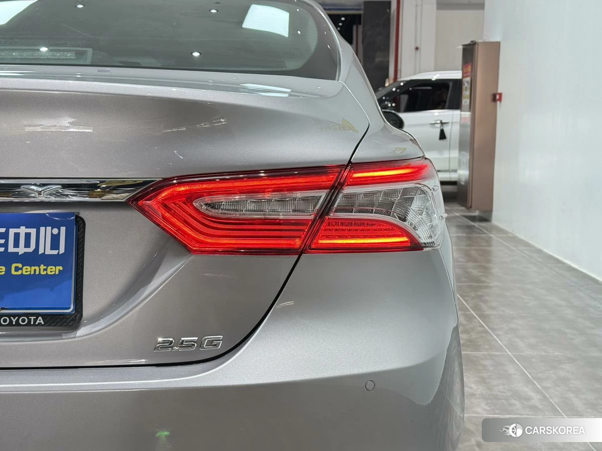Toyota Camry id 4479546 из Китая 26