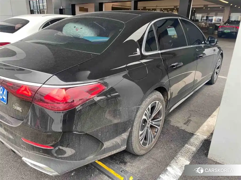 Mercedes-Benz E-Class 2024 Черный из Китая, фото 5