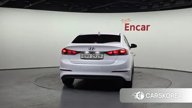 Hyundai Avante AD id 3641626 из Кореи 14