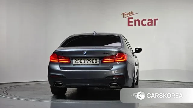 BMW 5 Series (G30) id 3747865 из Кореи 14