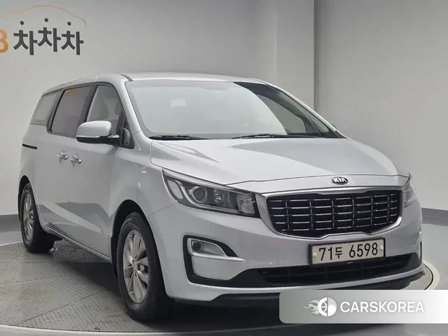 Kia The New Carnival id 3423363 из Кореи 12