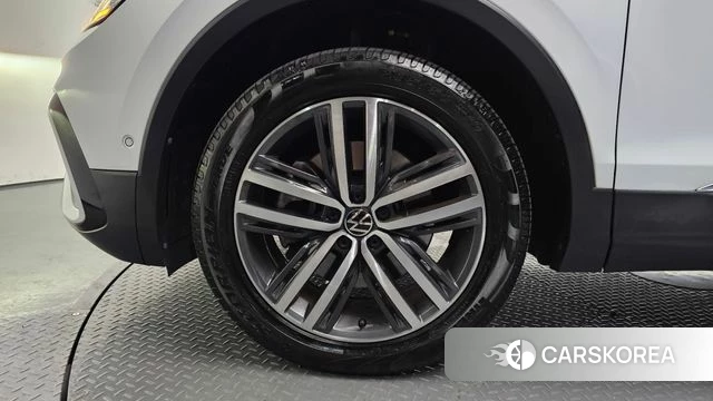 Volkswagen Tiguan Allspace id 4548859 из Кореи 25