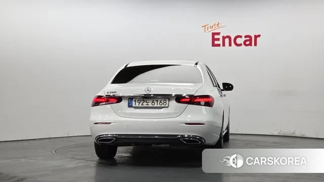 Mercedes-Benz E-Class W213 id 3686362 из Кореи 14