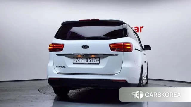 Kia The New Carnival id 3672780 из Кореи 14