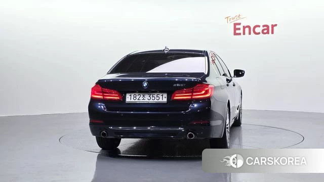 BMW 5 Series (G30) id 4338946 из Кореи 27