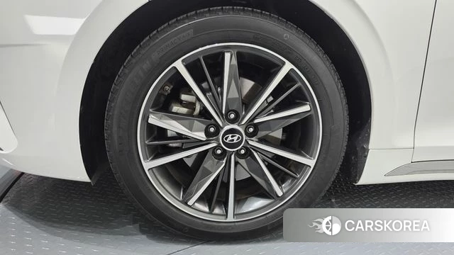 Hyundai The New Grandeur IG id 3897605 из Кореи 14