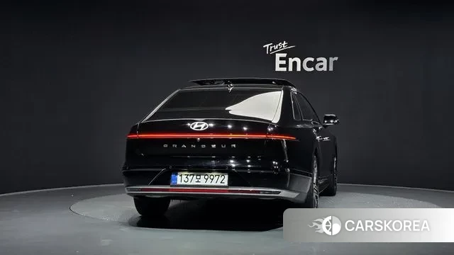 Hyundai Grandeur (GN7) id 3042964 из Кореи 14