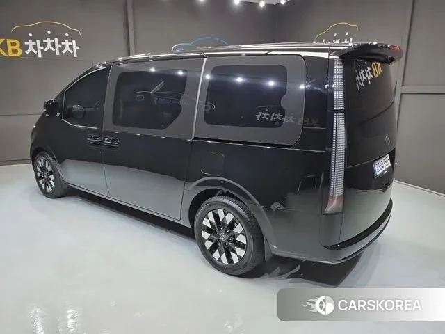 Hyundai Staria id 3523216 из Кореи 14