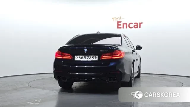 BMW 5 Series (G30) id 3742878 из Кореи 14