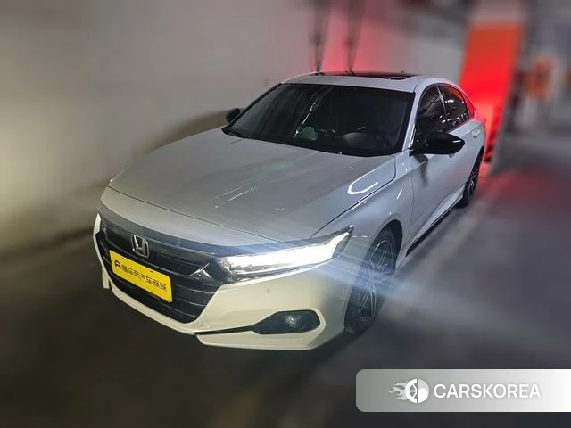 Honda Accord 2021 Белый из Китая, фото 4