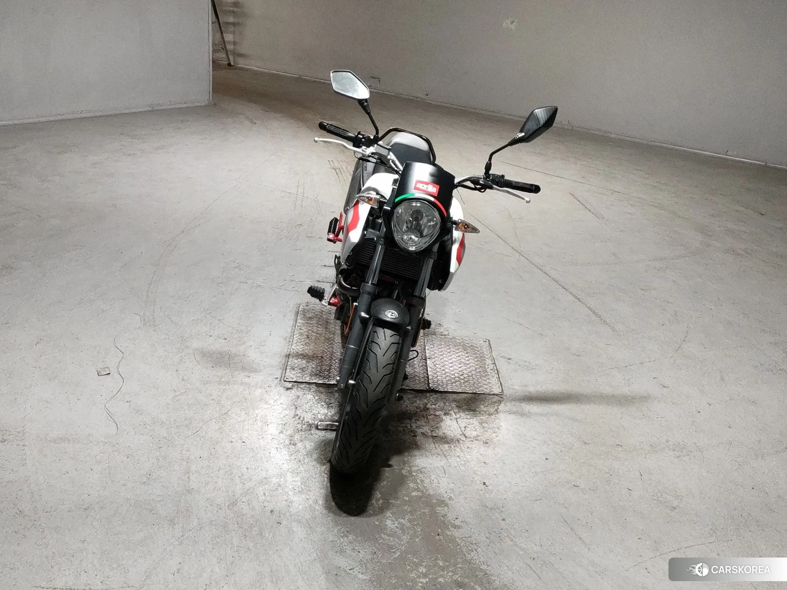 Проданный Aprilia STX125 CAFE 2016 из Японии, фото 2