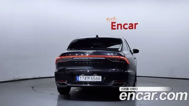 Hyundai The New Grandeur IG id 2921709 из Кореи 14