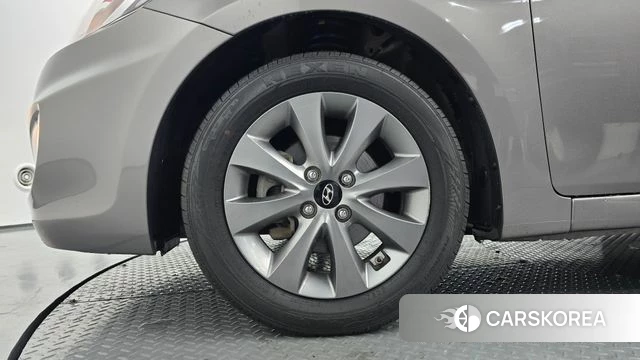 Hyundai Accent (New type) id 3894272 из Кореи 14